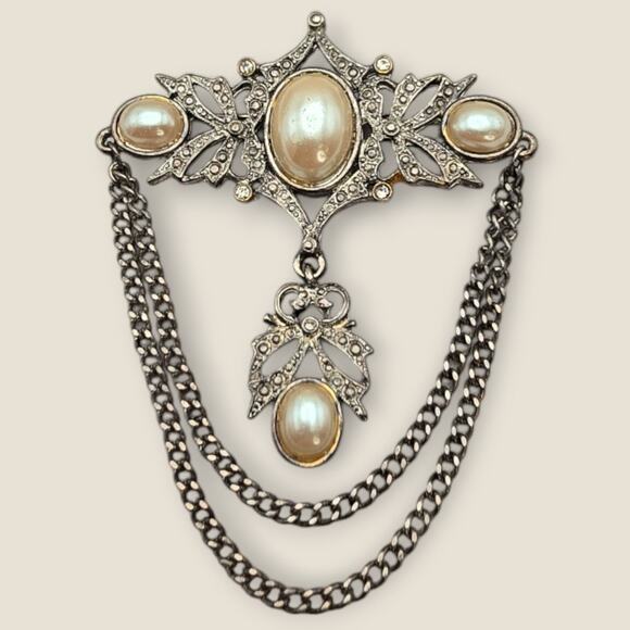 Victorian Revival Faux Pearl & Marcasite Double Chain Drape Vintage Brooch Pin - Picture 2 of 6